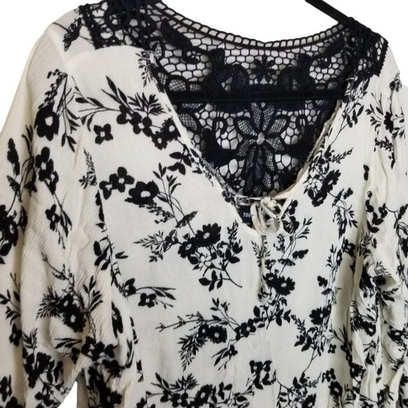 Torrid Womens 0X White Floral Print Long Sleeve Cr - Picture 6 of 8